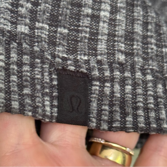 Lululemon Rest Less Pullover Heathered Black - Picture 5 of 8